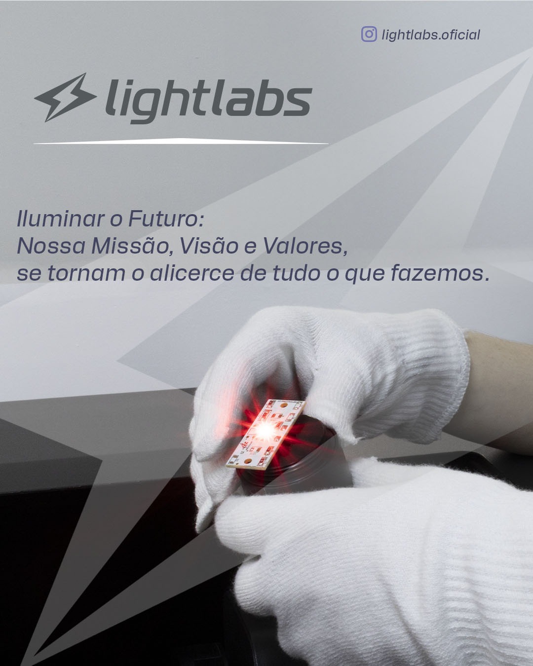 Iluminar o Futuro: Nossa Missão, Visão e Valores